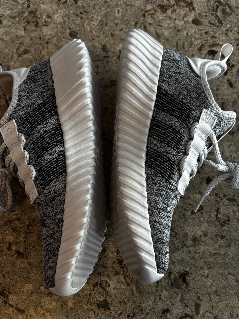 adidas Women's Kaptir Flow Sneakers size 8